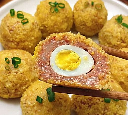 小米鵪鶉蛋里脊肉丸
