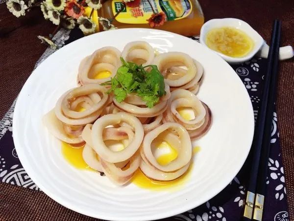 大廚四寶使用教程：白燒菜品推薦-雞汁鮮魷魚(yú)